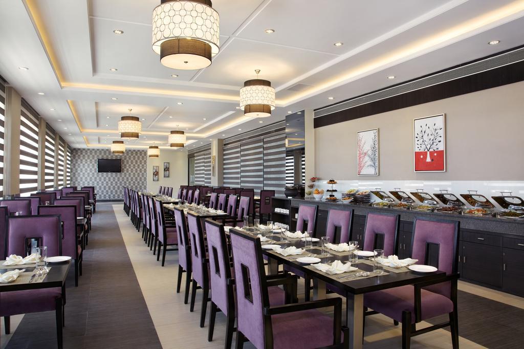 Hotel Suba Grand Dahej Экстерьер фото
